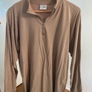 Brown and white polk a dot top.